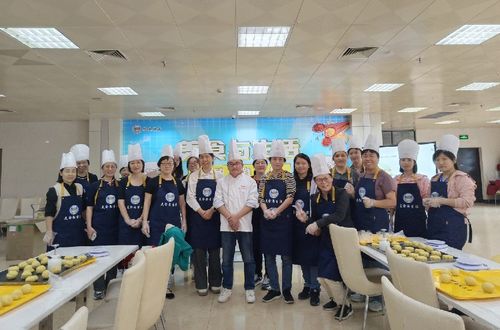 礼敬中华优秀传统文化 化学与材料科学学院工会组织非遗技艺大比拼活动